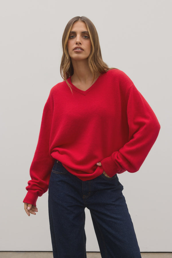 Billie V-Neck Sweater Cherry Red